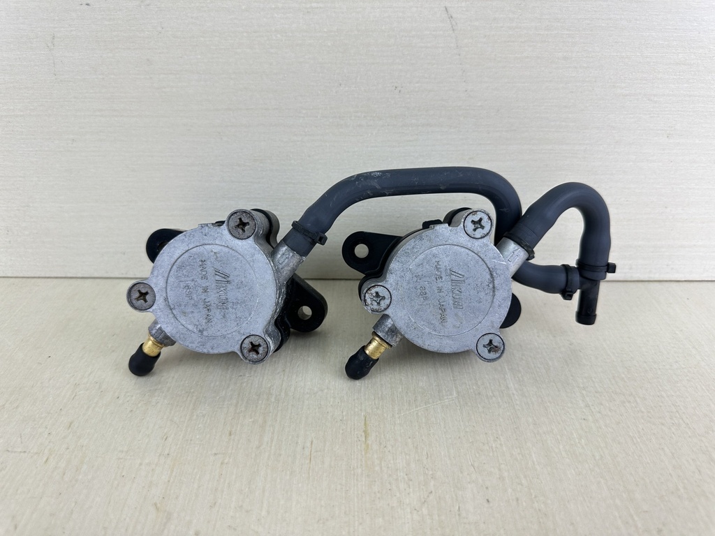 2006 Yamaha 150HP 4 Stroke Outboard Fuel Pump Assembly 63P-24410-00-00