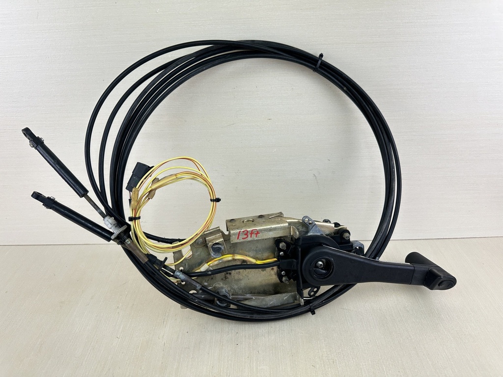 Evinrude Johnson Top Mount Binnacle Control Box With Trim Tilt Switch & Cables