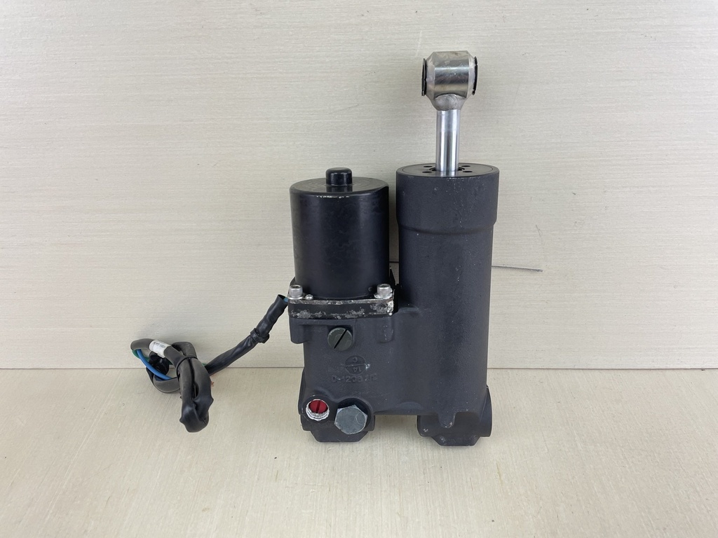 2016 Evinrude 60HP Etec 2 Stroke Outboard Power Trim Tilt Unit Assembly 5009035