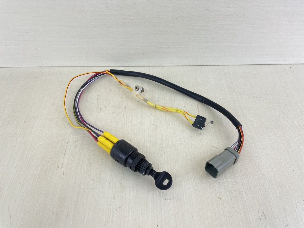 5005801 BRP Johnson Evinrude Single Key Switch Ignition 5005801 Used