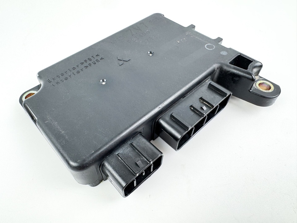 2004 Honda 25 HP 4 Stroke Outboard C.D.I CDI Assembly 30400-ZV7-F03 OEM