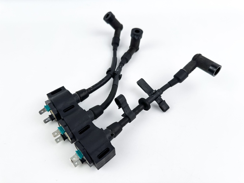 2004 Honda 25 HP 4 Stroke Outboard Ignition Coil Set 30500-ZW2-F01 OEM