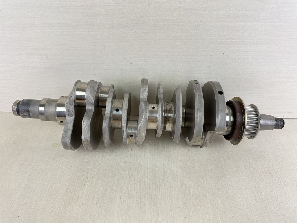 2006 Yamaha 225HP 4 Stroke Outboard Crankshaft Crank Assembly 69J-11411-00-00