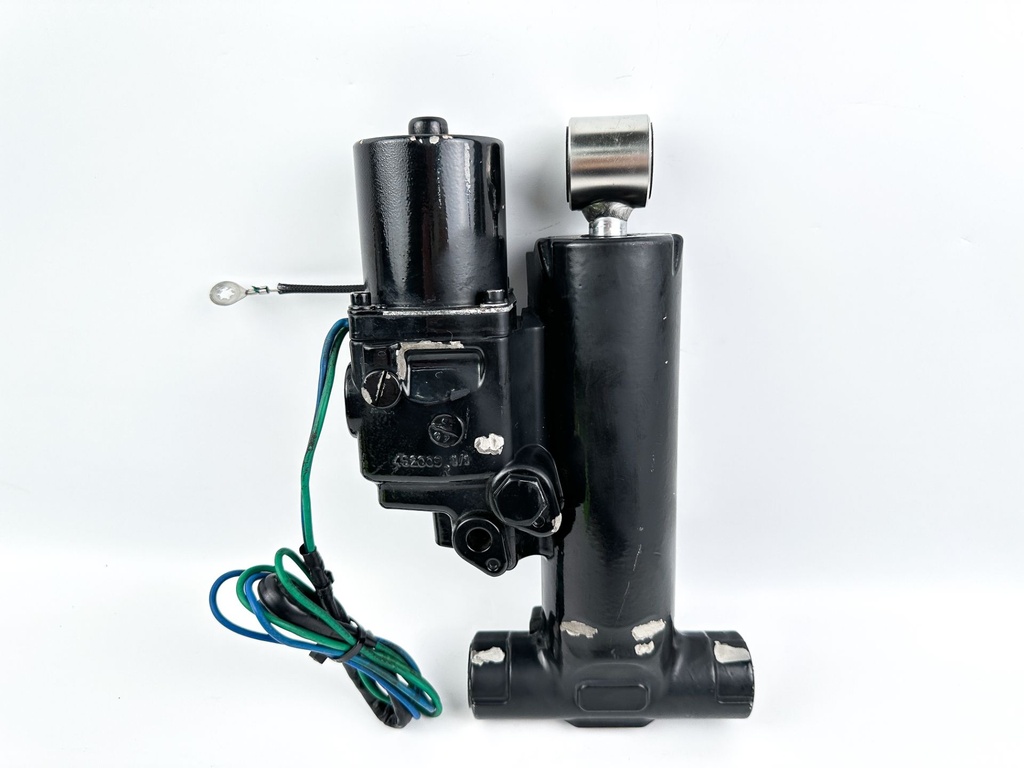 Evinrude Etec 70 90 115 130 HP Outboard Trim & Tilt Assembly 5005756 5008949