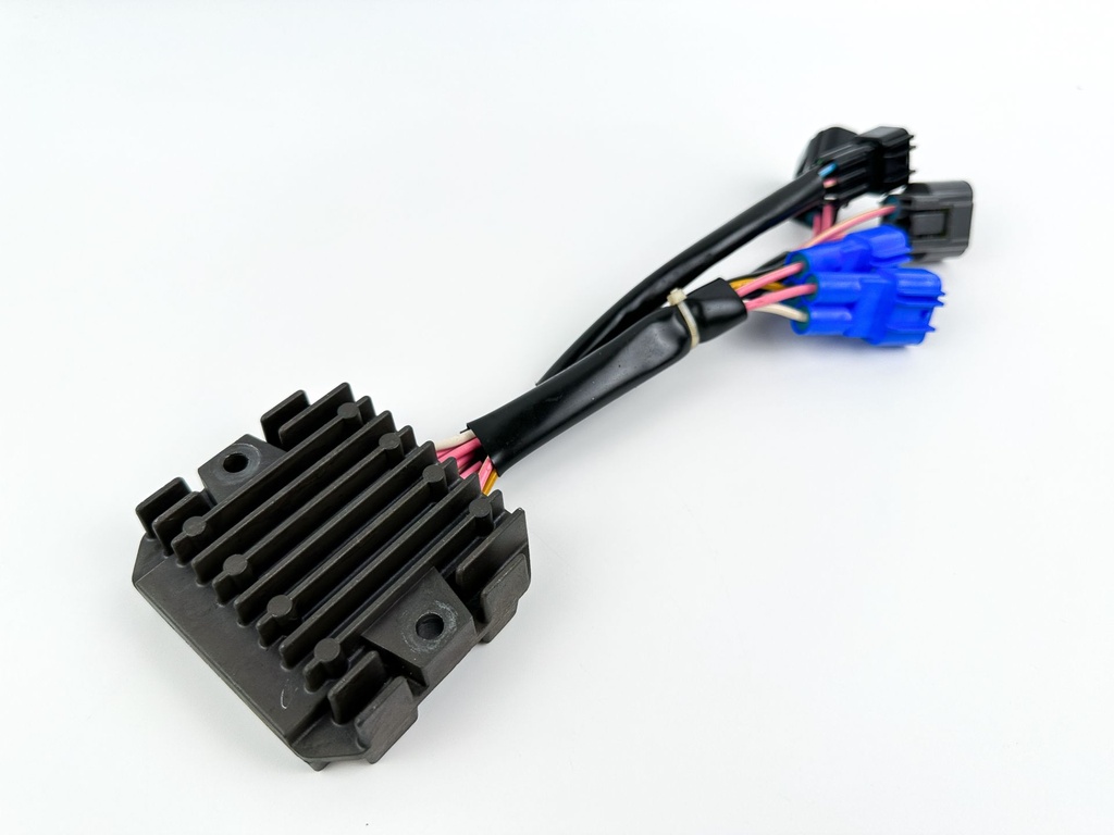 2004 Yamaha 225 HP 4 Stroke Outboard Drive Unit Assembly 69J-83306-01-00 OEM