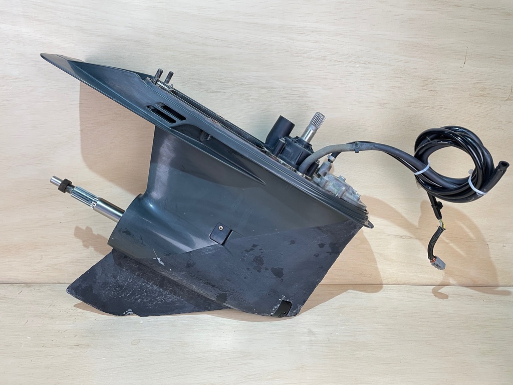 Evinrude Etec G2 250HP 3.4L Lower Unit Gear Case Standard Rotation SLX 1:85:1