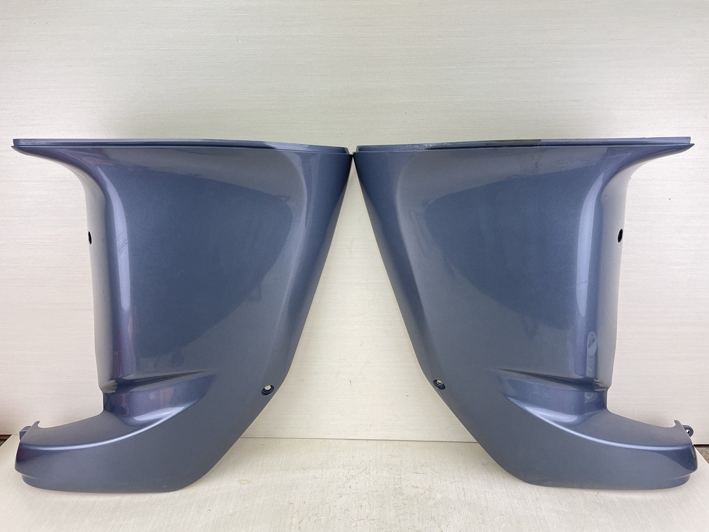 2003 Yamaha 225HP 4 Stroke Outboard Lower Apron Cowling Cover Set 69J-42771-00-8D