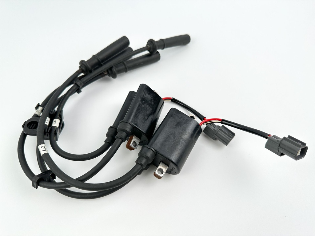 2003 Yamaha 115 HP 4 Stroke Outboard Ignition Coil Set 68V-82310-00-00 OEM