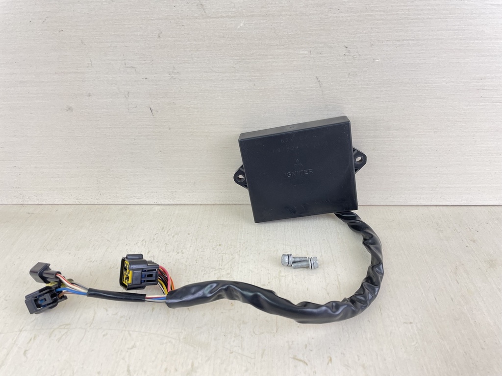 2000 Yamaha 50HP 4 Stroke Outboard C.D.I CDI Unit Assembly 62Y-85540-02-00