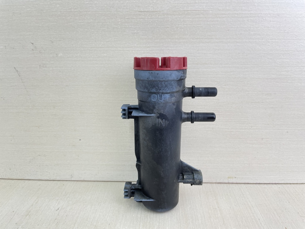 Mercury 135 - 300 HP Verado 4 Stroke Outboard Fuel Filter Assembly Housing 892242T