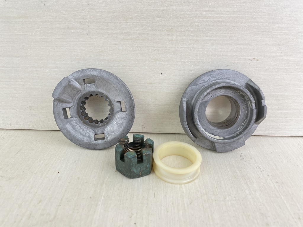 Suzuki 4 Stroke Outboard 40 - 115 HP Propeller Hardware Stopper Nut Etc