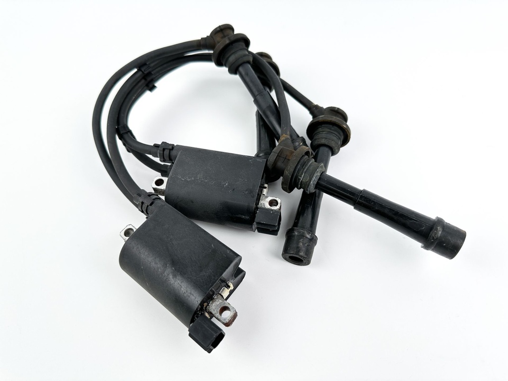 2005 Suzuki 140 HP 4 Stroke Outboard Ignition Coil Set 33410-90J00 OEM