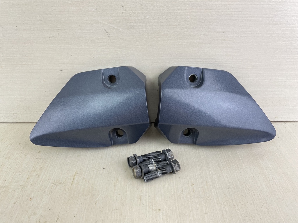 2011 Yamaha 150HP 4 Stroke Outboard Lower Motor Damper Mount Covers