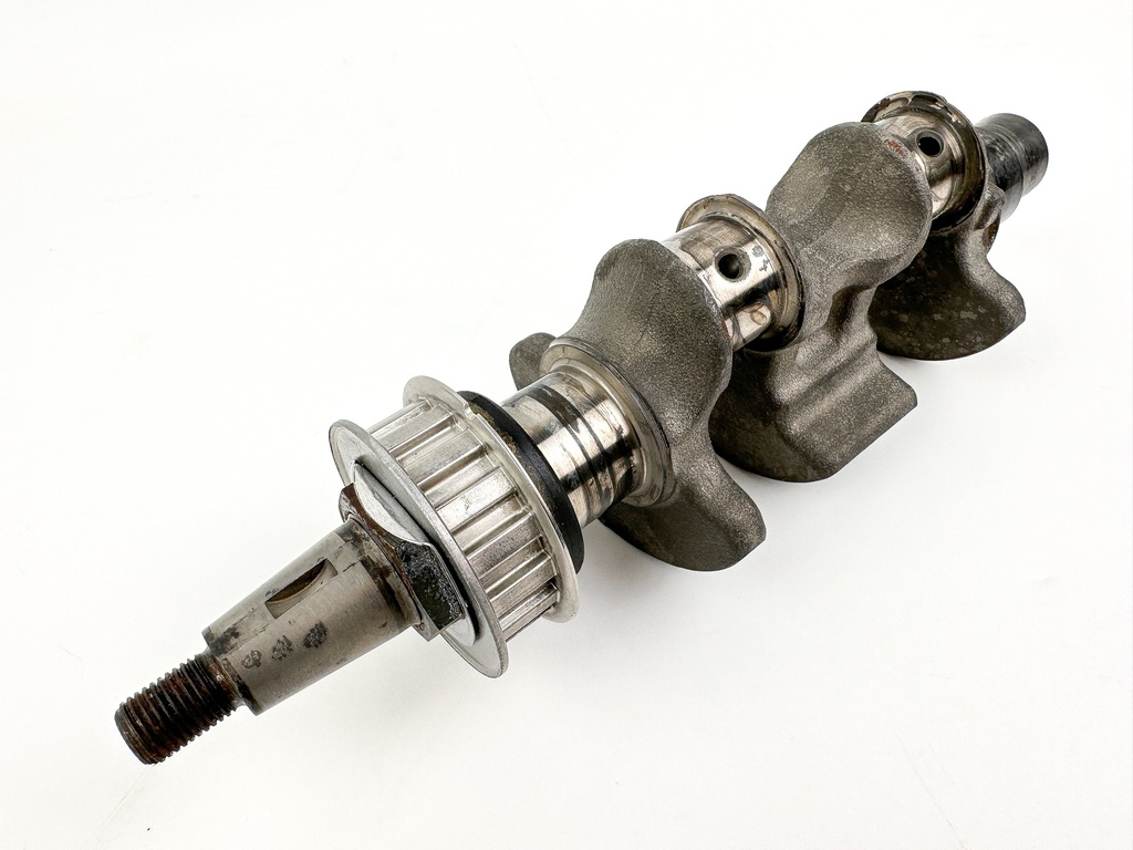 2013 Yamaha 8HP 4 Stroke Outboard Crankshaft Crank Assembly 60R-E1411-00-00