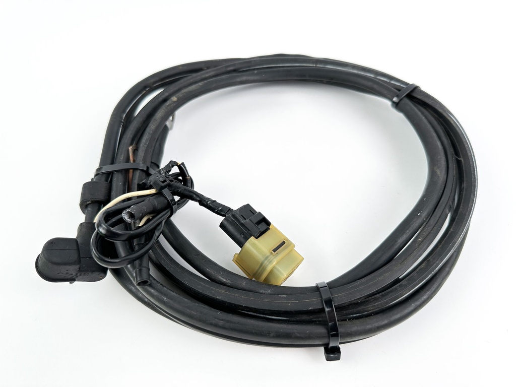 2003 Honda 50 HP 4 Stroke Outboard Battery Cables 32410-ZV5-820 OEM