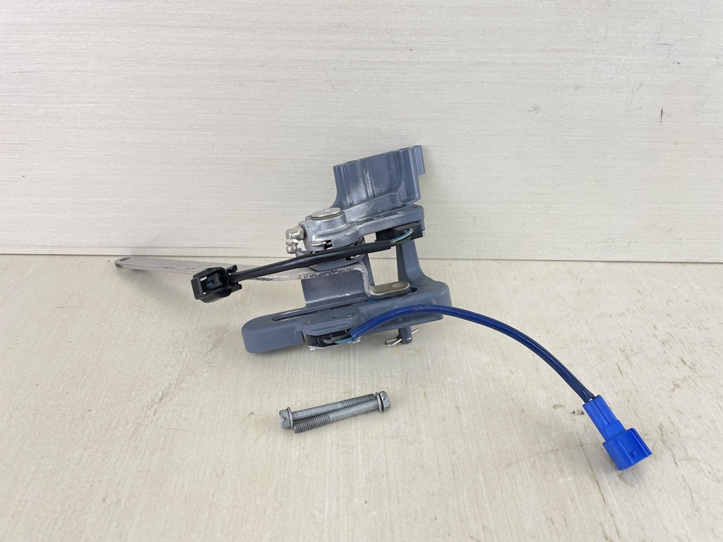 2004 Yamaha 150HP 4 Stroke Switch & Bracket 69J-8259F-00-00