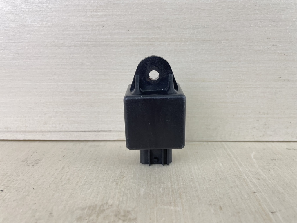 2003 Yamaha 225HP 4 Stroke Outboard Relay Assembly 68V-81950-00-00