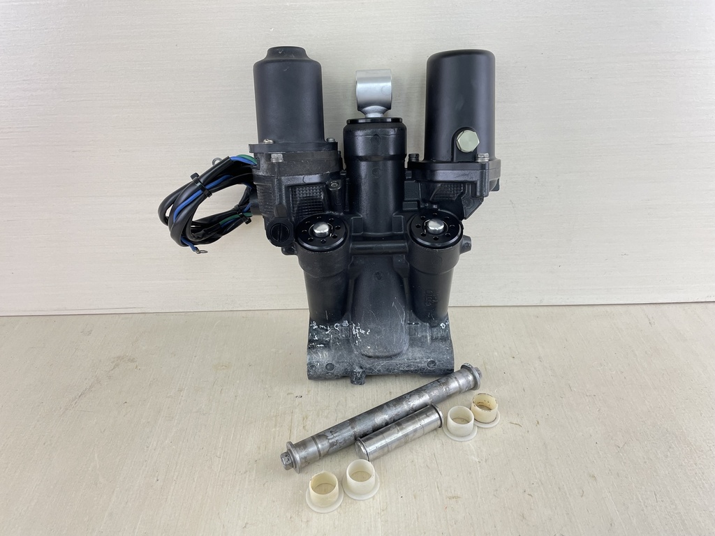 Yamaha Outboard Power Trim Tilt Unit Assembly 63P-43800-10-00