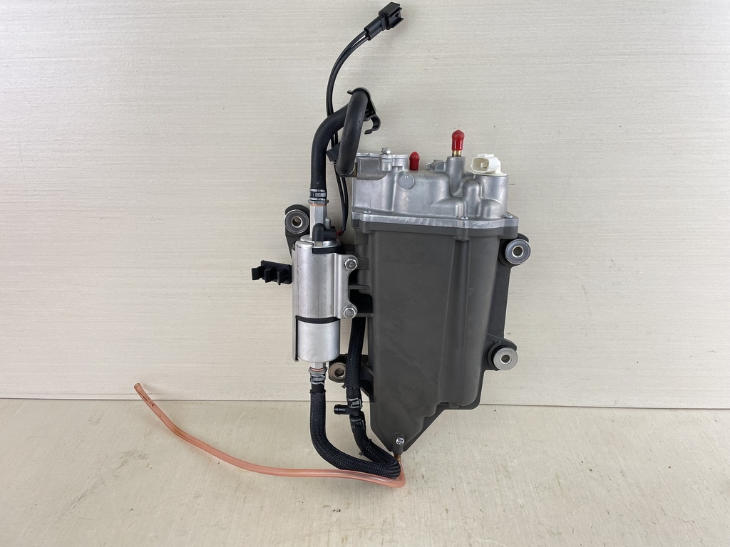 2012 Yamaha 300HP Outboard Float Chamber VST Fuel 6CB-14180-03-00