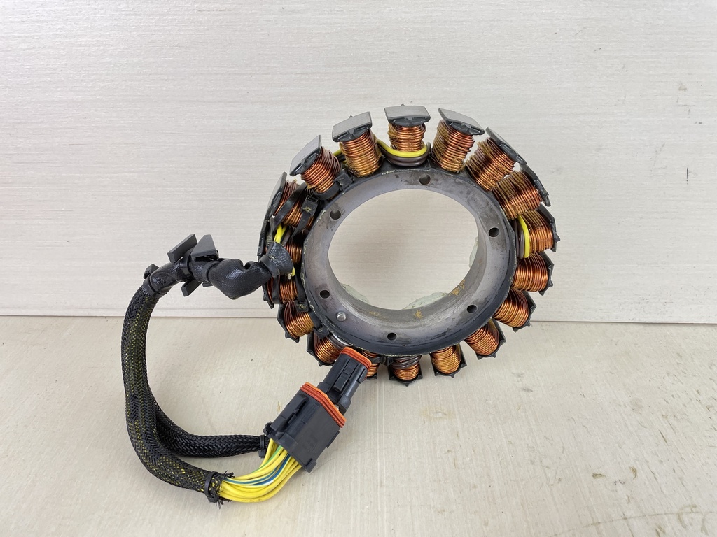 00-2006 Evinrude Johnson Ficht 75 90 100 115 135 150 175 HP 2 Stroke Stator 0586514
