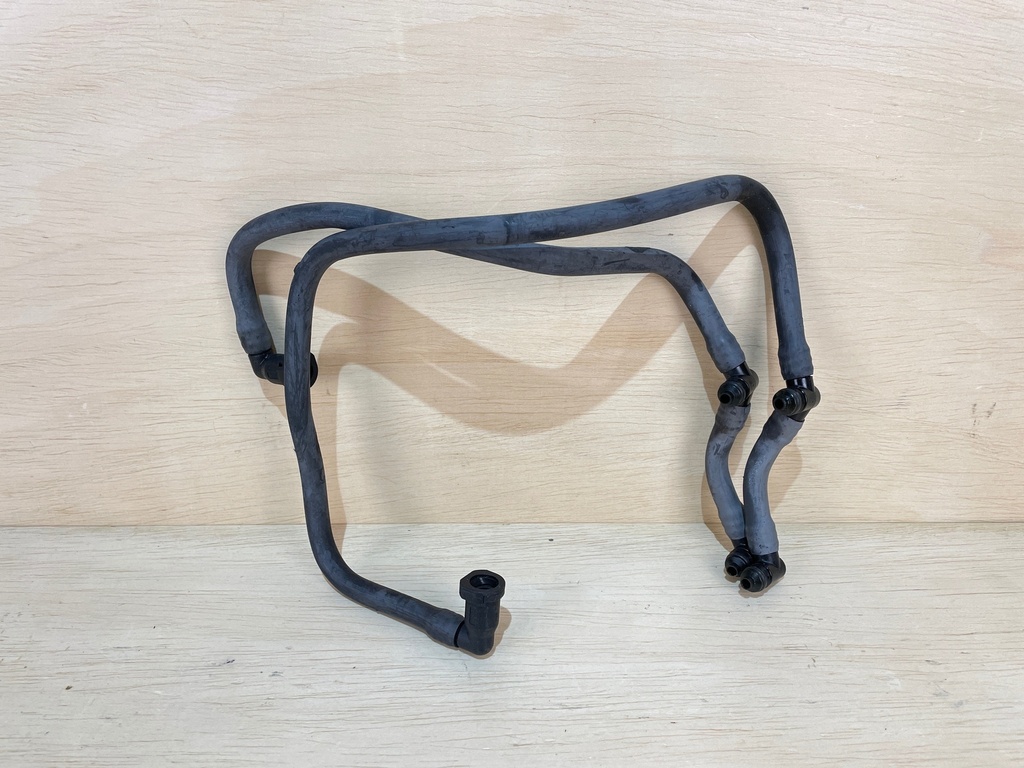 2005 Evinrude Etec 40HP Fuel Injector Fuel Supply & Return Line 5005343 5005344