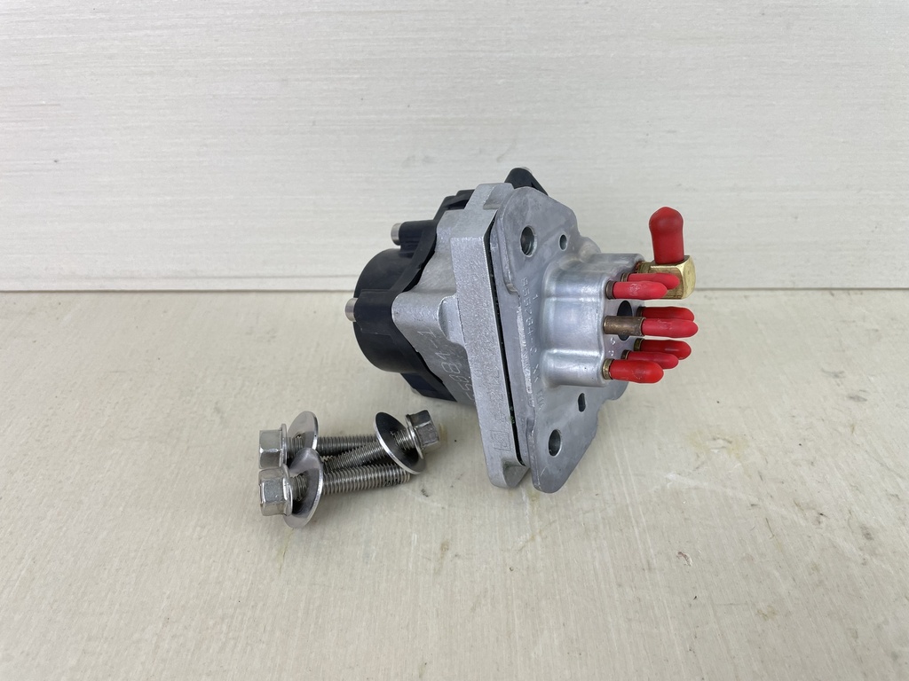 1999 Mercury 150HP 2 Stroke Optimax Oil Pump Assembly 855884P1