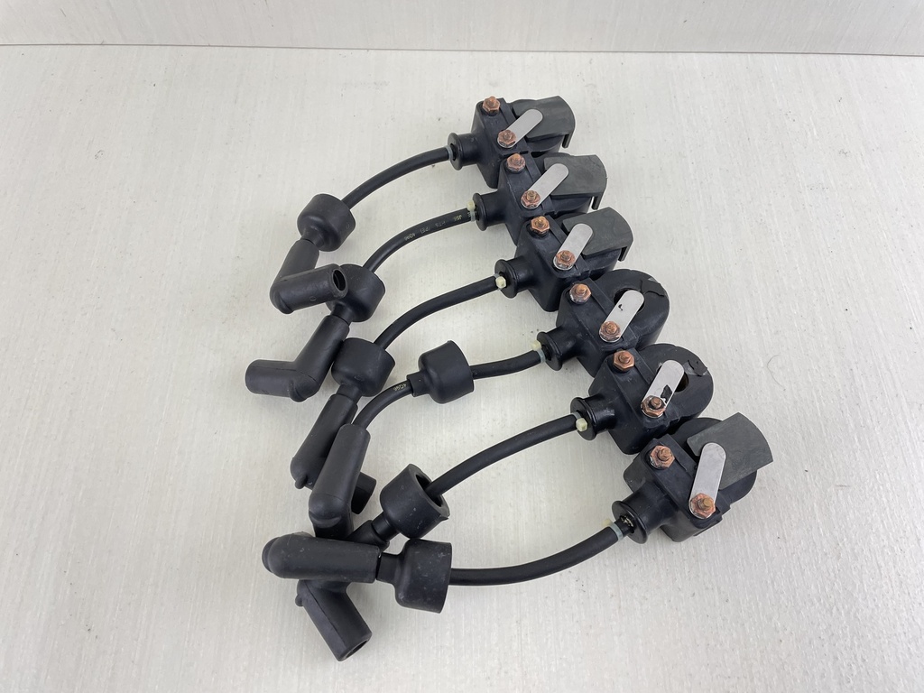 1996 Mercury 150HP 2 Stroke Outboard Ignition Coil Assembly 6 832757A4