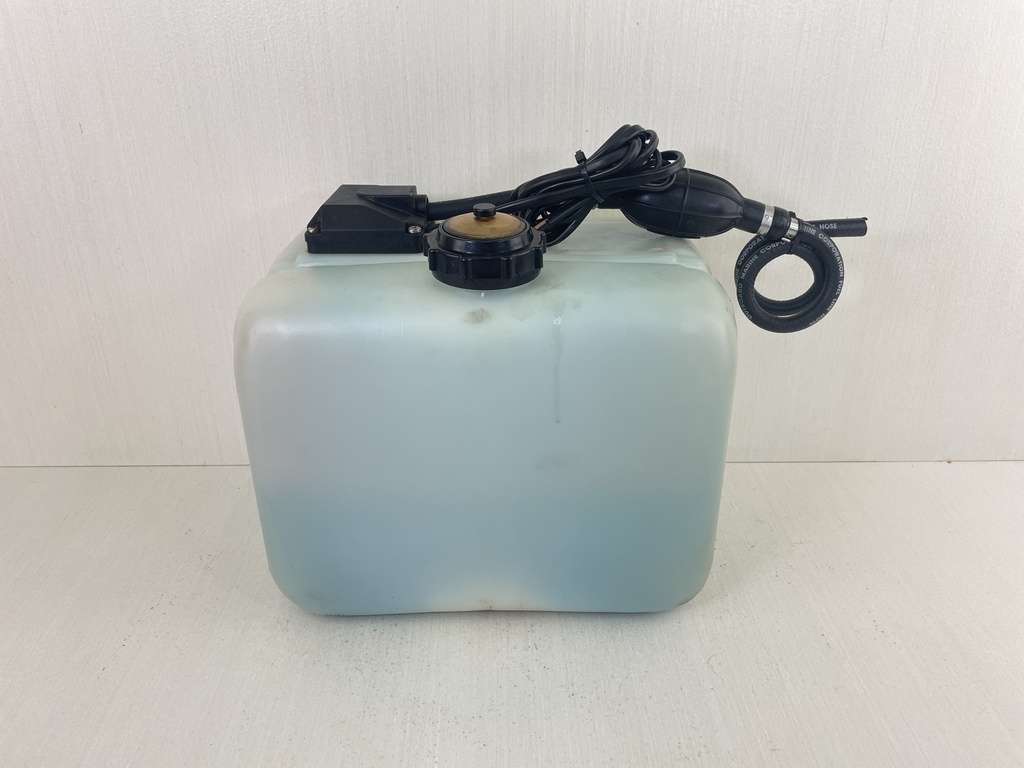 Johnson Evinrude 2 Stroke Outboard Remote Oil Supply Tank 3 Gallons 0176996