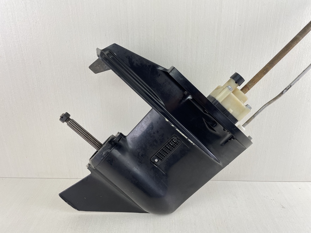 2005 Mercury 9.9HP 4 Stroke Outboard 20" Lower Unit Gear Case 8M0158633