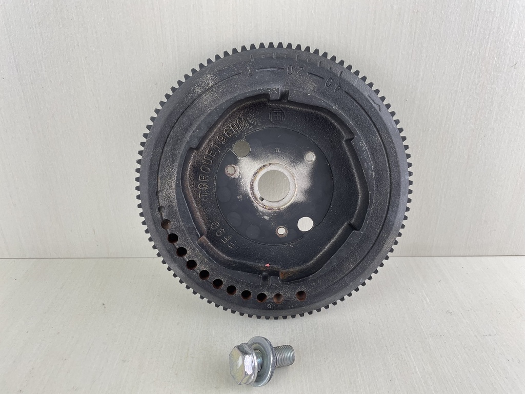 2011 Suzuki 25HP 4 Stroke Outboard Flywheel Rotor Assembly 32102-95J00