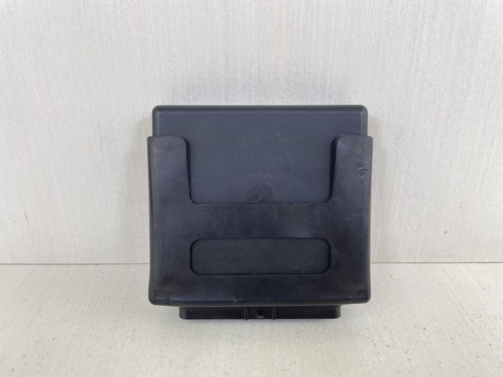 2003 Suzuki 140HP 4 Stroke Outboard ECU Engine Control Unit 33920-92J00