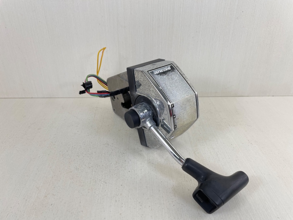 Mercury Quicksilver Top Mount Binnacle