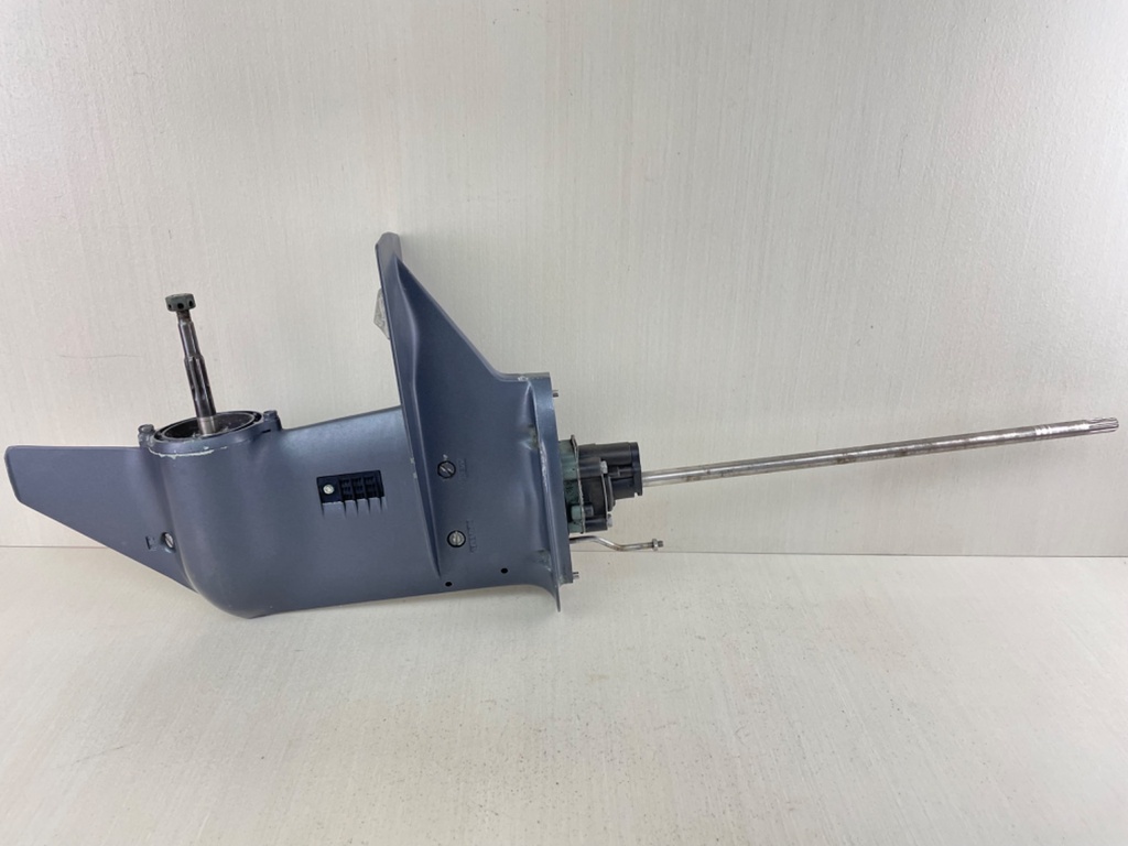 1994-2005 Yamaha 9.9HP 4 Stroke Outboard High Thrust Long Lower Unit Gear Case