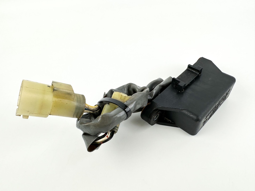 2001 Honda 130 HP 4 Stroke Outboard Main Relay OEM