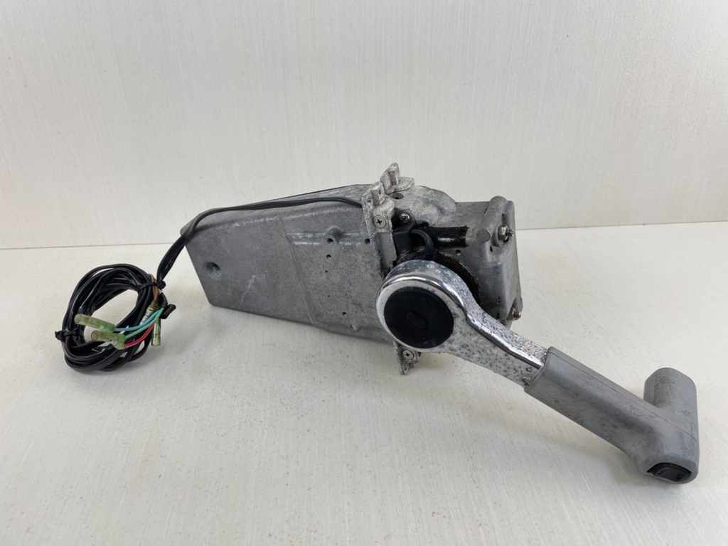 Yamaha 704 Top Mount Control Box For Parts OEM