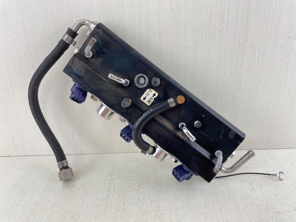 Nissan 50HP TLDI 2 Stroke Outboard Air Fuel Rail W/ Fuel Injectors 3T5100801