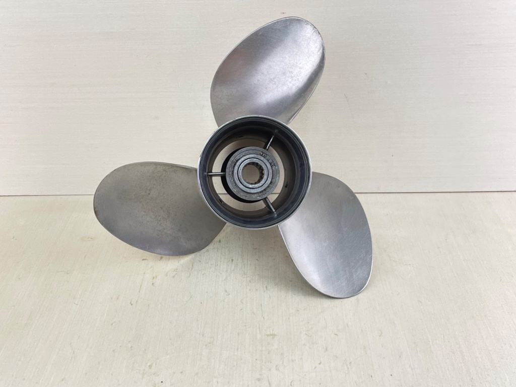 Honda Marine 14 1/4 x 19 P Stainless Steel 3 Blade Prop Propeller 58233-ZY3-B19H