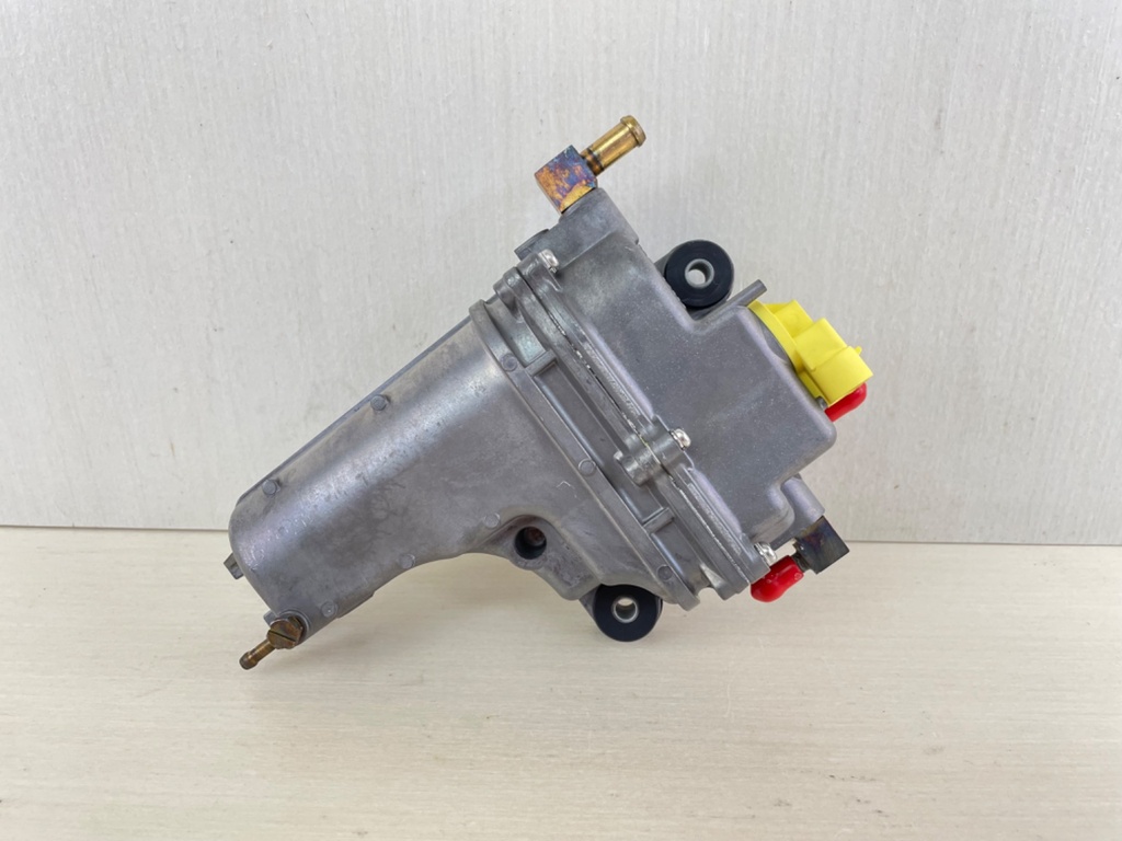 2006 - 2010 Mercury 25 30 HP 3 Stroke EFI VST Vapor Separator Tank 898103T25