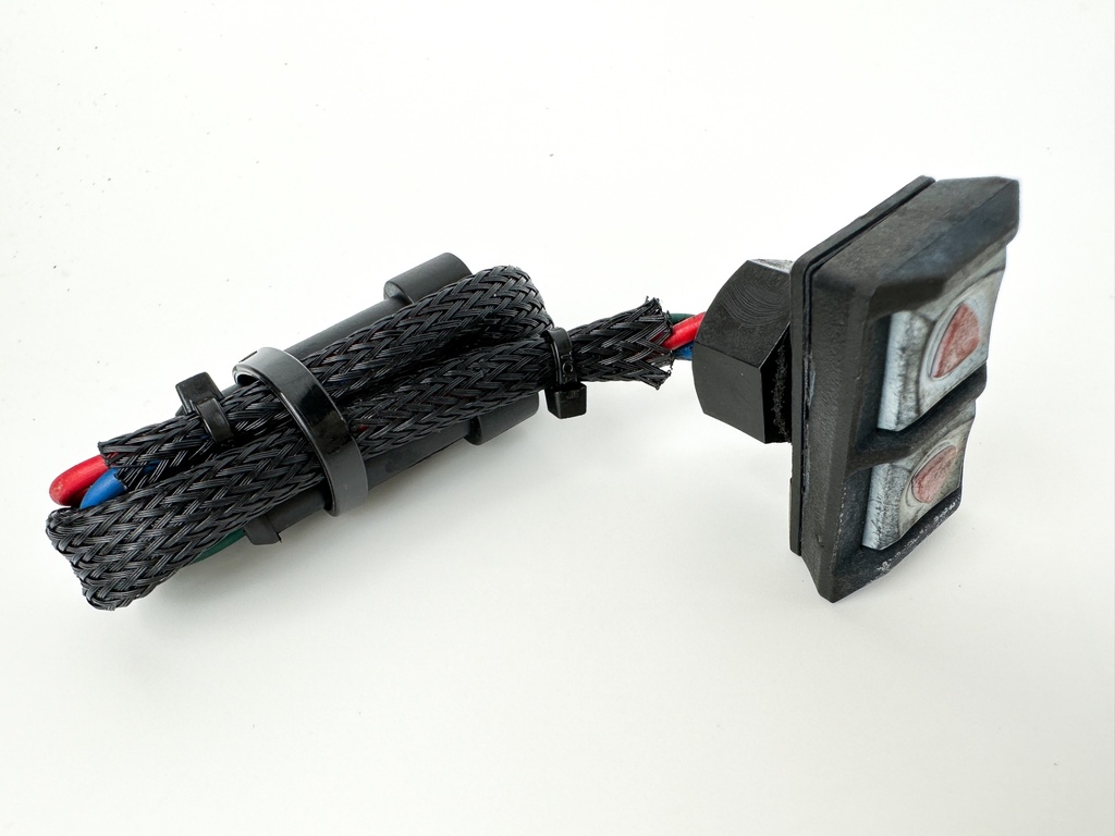 2006 Evinrude 60 HP 2 Stroke Outboard Trim Switch 0586789 OEM