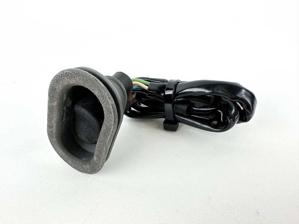2002 Honda 50 HP 4 Stroke Outboard Trim Switch 35640-ZV5-824 OEM