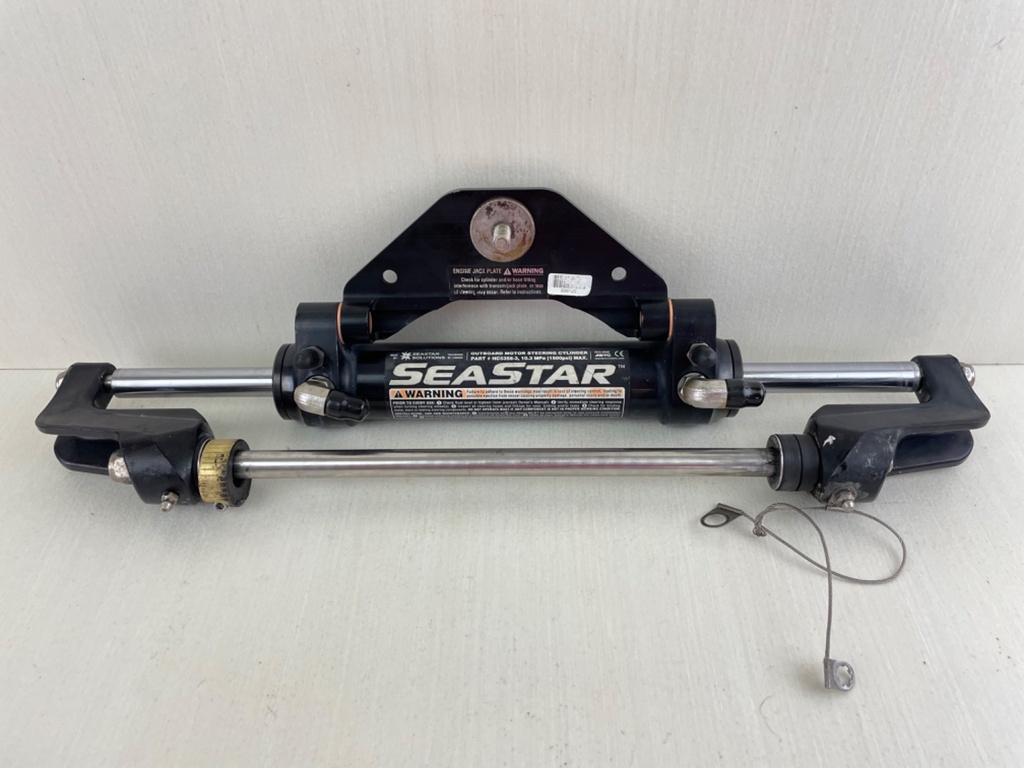 SeaStar Front Mount Outboard Hydraulic Steering Cylinder Assembly HC5358-3