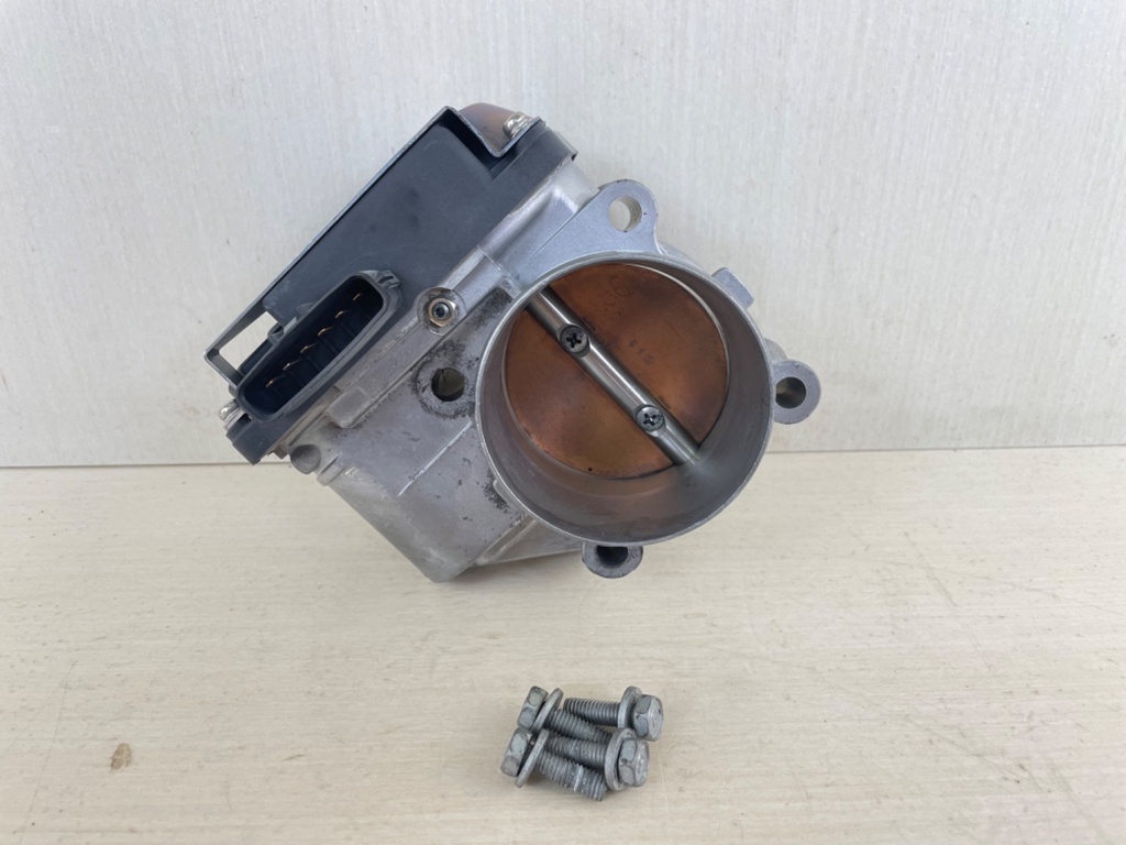 Yamaha 250HP 3.3L 4 Stroke Outboard Throttle Body Assembly 6P2-13750-00-00