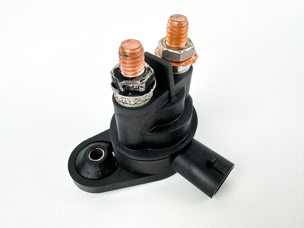2014 Evinrude 200 HP 2 Stroke Outboard Starter Solenoid 0587020 OEM