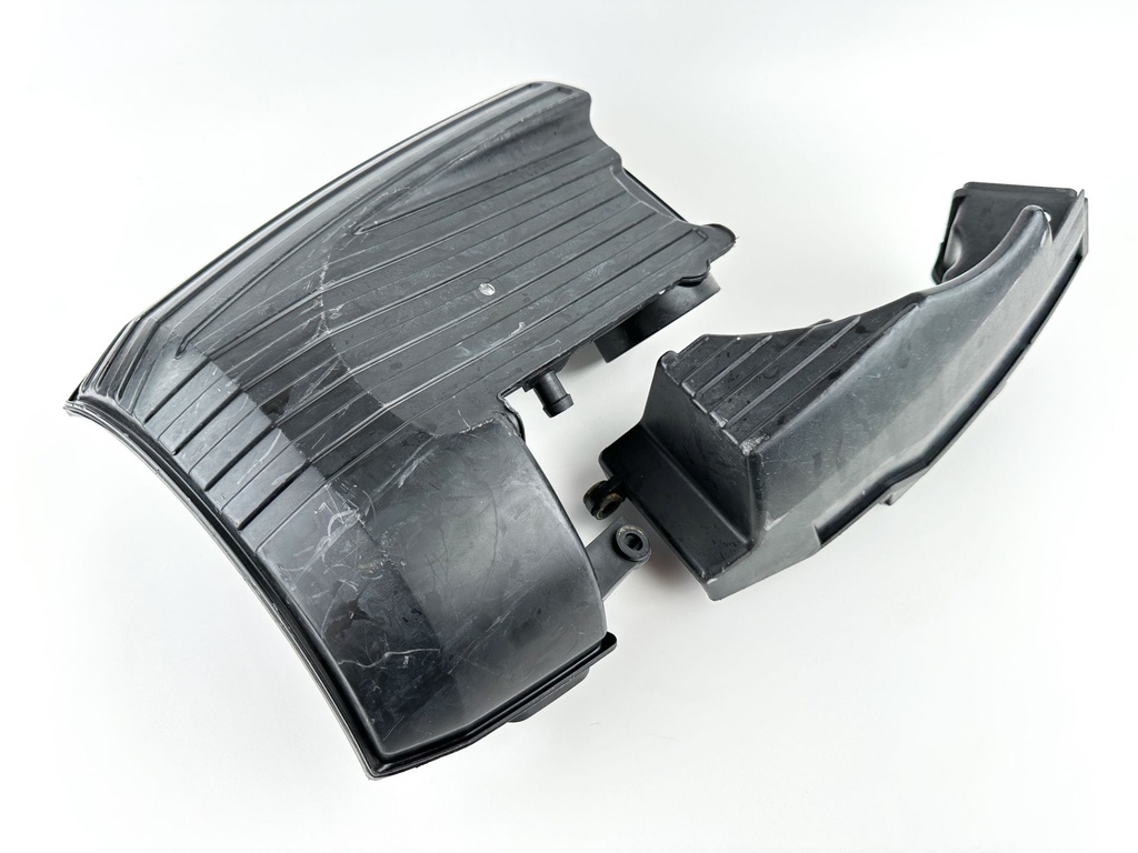 2006 Suzuki 90 HP 4 Stroke Outboard Intake Air Silencer Assembly 13810-90J01 OEM