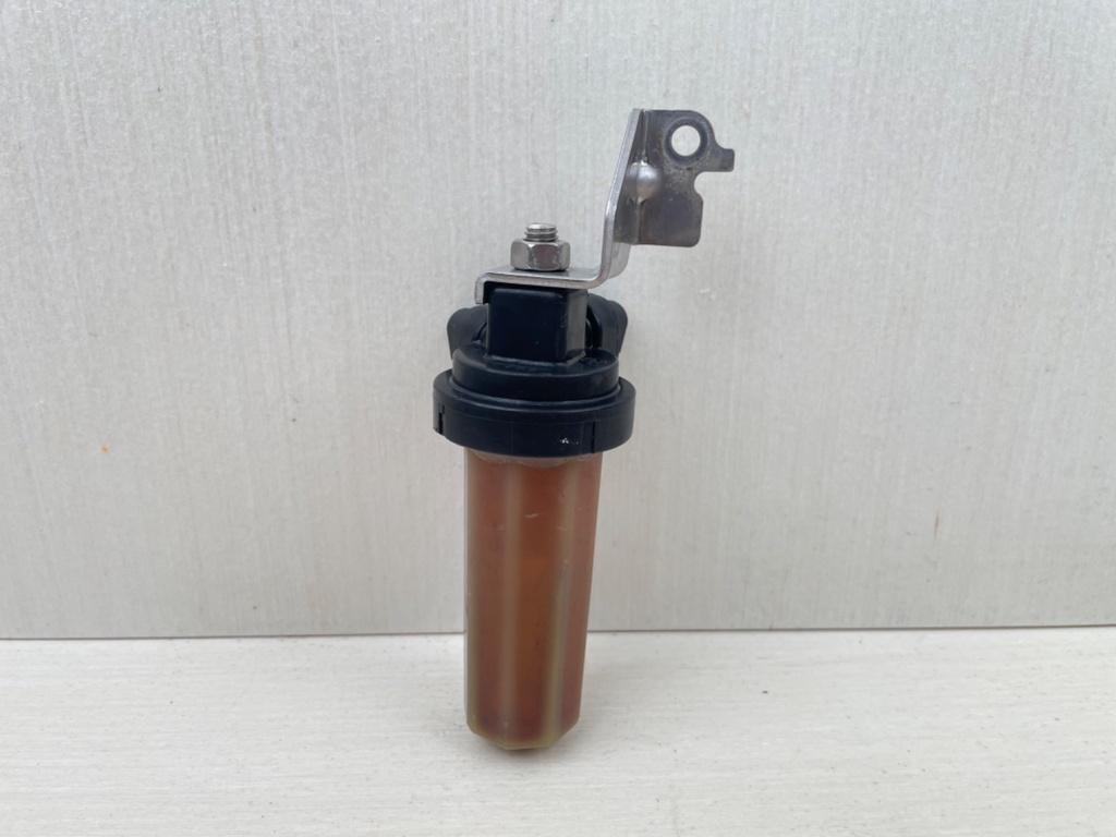 2003 Yamaha 115HP F115 Outboard Fuel Filter Assembly 68V-24560-01-00