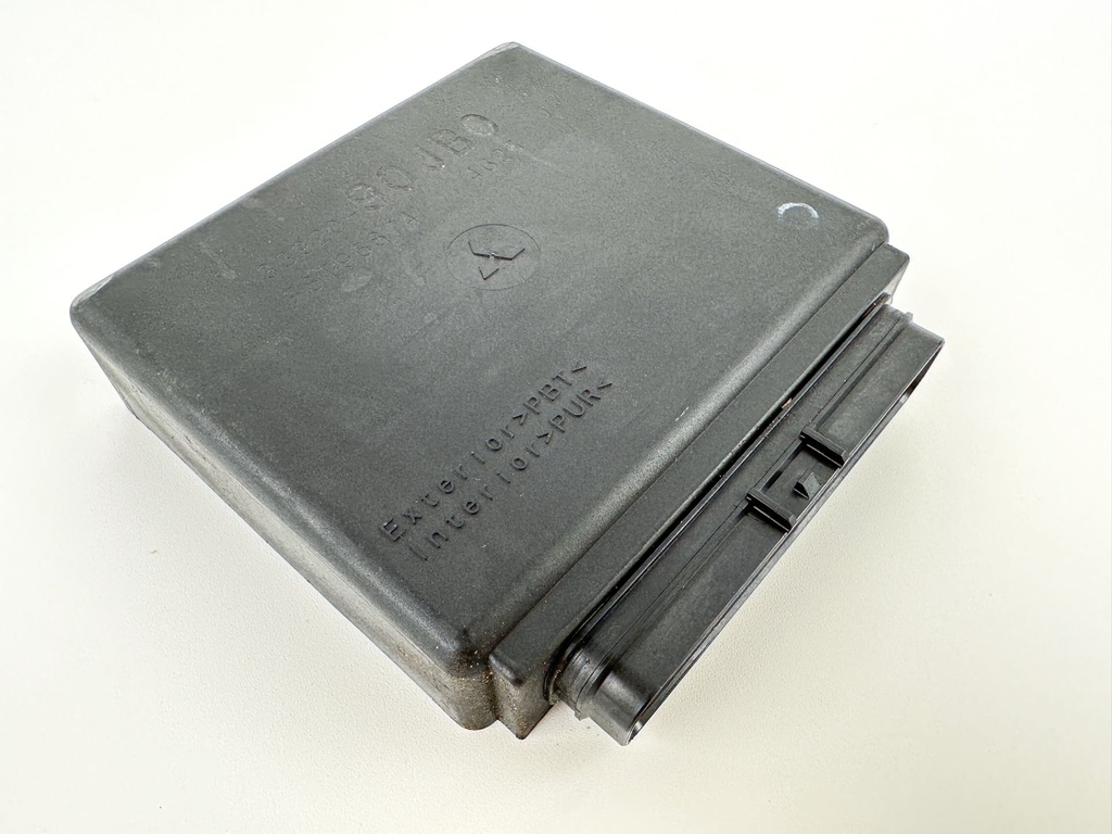 2005 Suzuki 115 HP 4 Stroke Outboard Engine Control Unit ECU 33920-90JB0 OEM