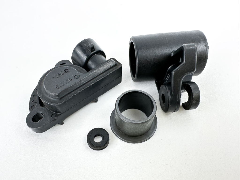 2008 Evinrude 200 HP 2 Stroke Outboard Throttle Position Sensor TPS 5006484