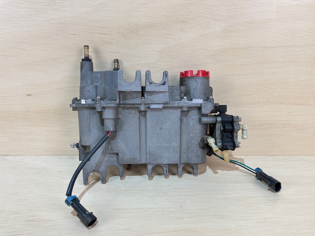 2010 Mercury Optimax Pro XS 225HP Fuel VST Vapor Seperator Tank Assembly 880133T12