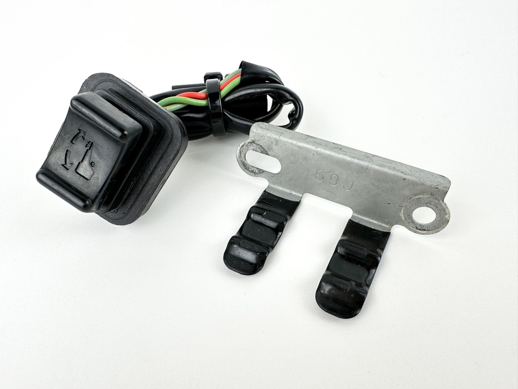 2007 Yamaha 250 HP 4 Stroke Outboard Trim Switch 69J-82563-00-00 OEM