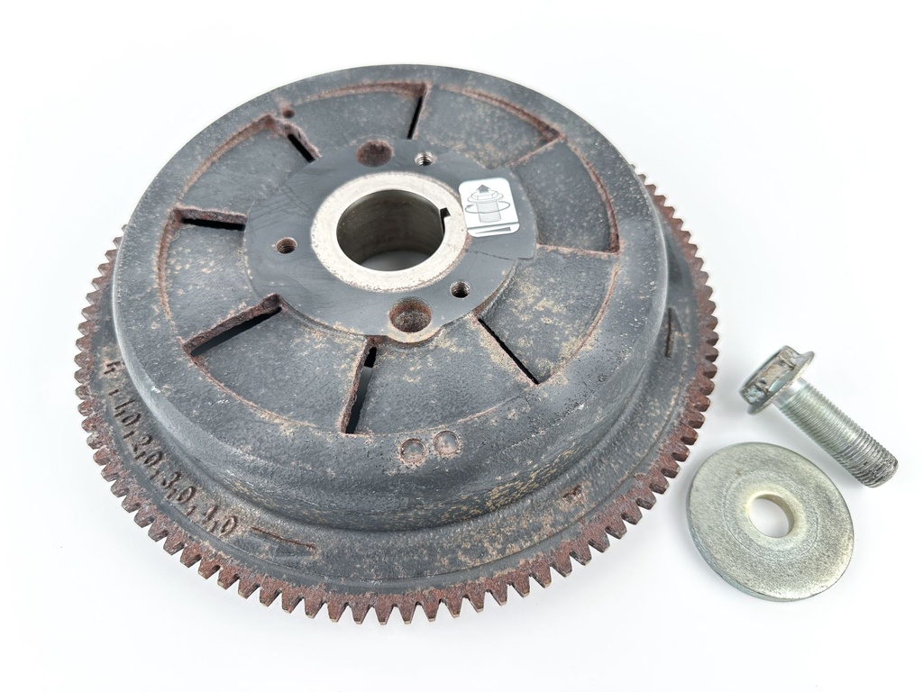 2011 Suzuki 140 HP 4 Stroke Outboard Flywheel 32102-92J10 OEM